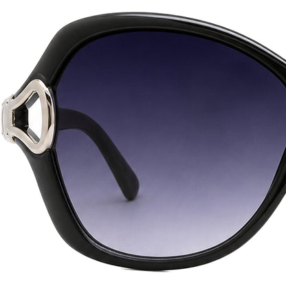 MCS Loop Butterfly — Black Silver — detail
